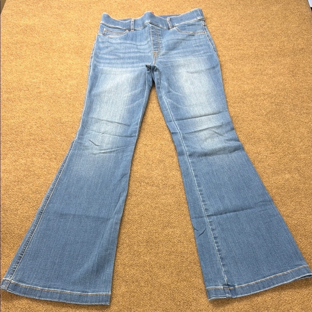 SPANX Pull On Small Wash High Rise Stretch Flare Denim Jeans Women's Large